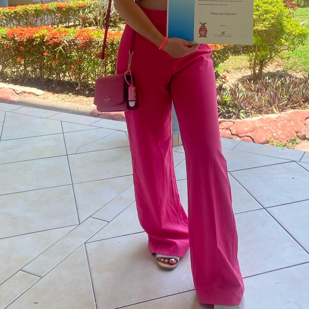 Beautiful pink pants wide leg